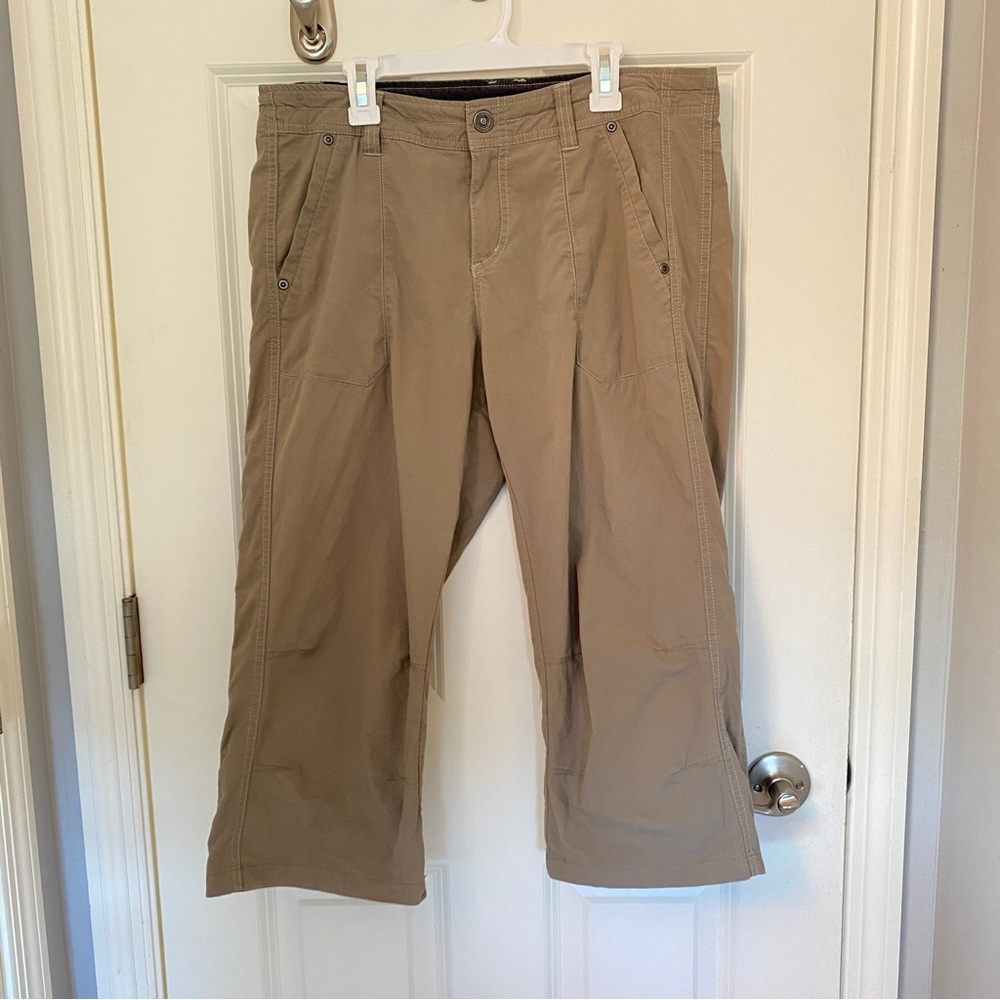 Kuhl Cropped pants, sz 10, excellent condition - Picture 1 of 5